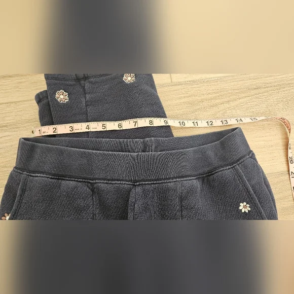 MWL Airyterry Floral Embroidered Tapered Sweatpants: Stitched-Pocket Edition M - Picture 7 of 10